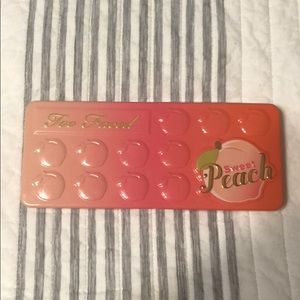 Too Faced Sweet Peach Palette